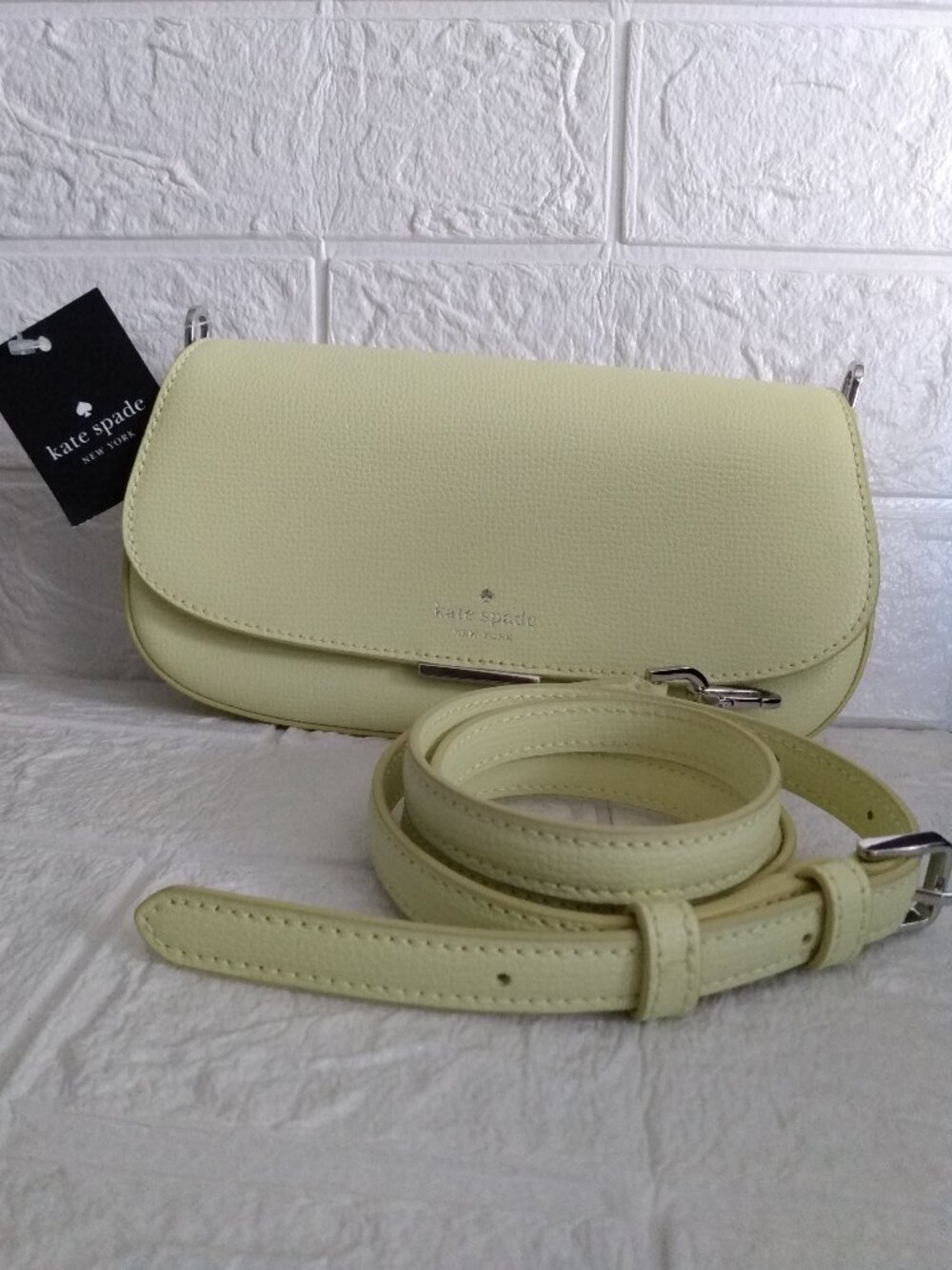 Kate Spade NY Quinn Mini Bag Crossbody Refine Grain Leather With Dust Bag ~ New